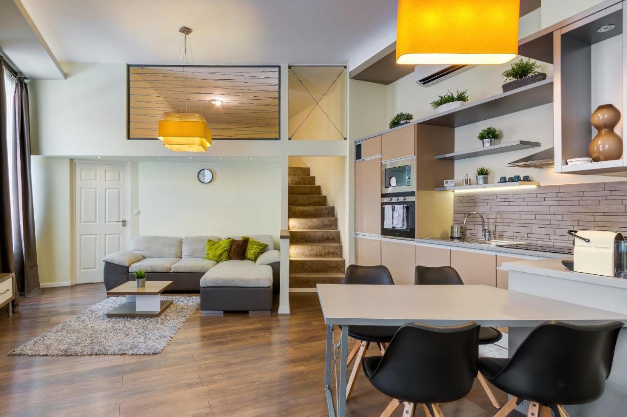 Spacious & Stylish Apartment In Downtown Budapešť Exteriér fotografie